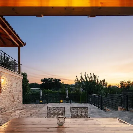 Villa Caneva - Countryside Haven With Full Privacy *