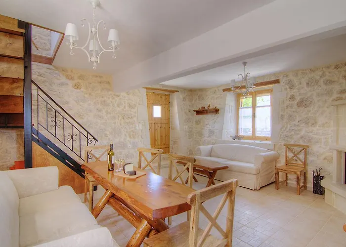 Villa Caneva - Countryside Haven With Full Privacy *