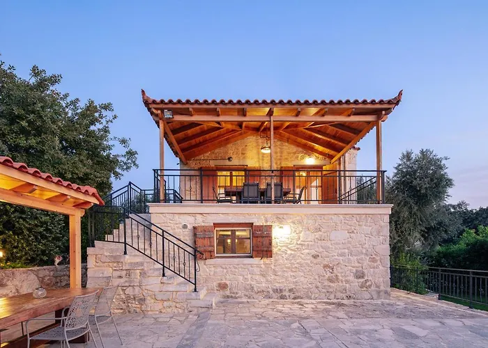 Caneva - Countryside Haven With Full Privacy Villa