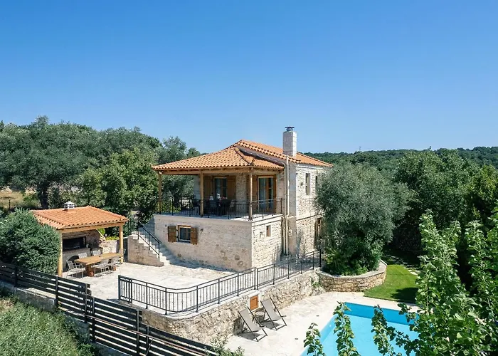 Caneva - Countryside Haven With Full Privacy Villa *