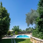 Caneva - Countryside Haven With Full Privacy