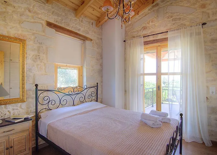 Caneva - Countryside Haven With Full Privacy Villa *